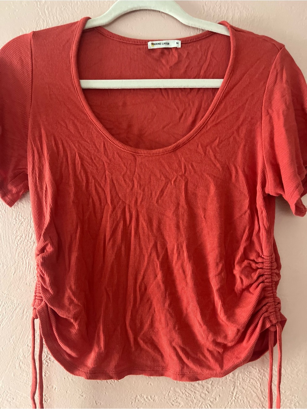 Marine layer Scoop Neck Ruched Side Short Sleeve Top
